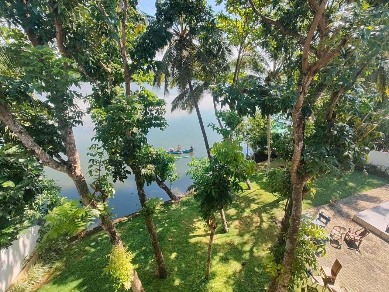 The Green Lagoon Villa 히카두와 외부 사진